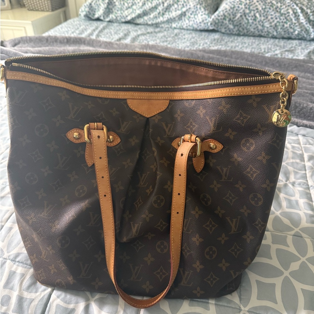 Louis Vuitton Brown Neverfull Tote Bag